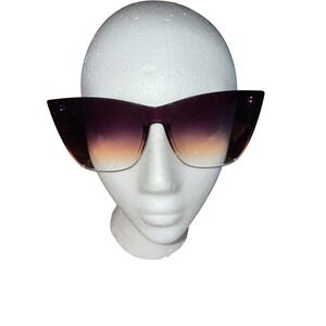 QUAY Come Thru Sunglasses Women's‎ Brown Ombre Flat Top Cat Eye